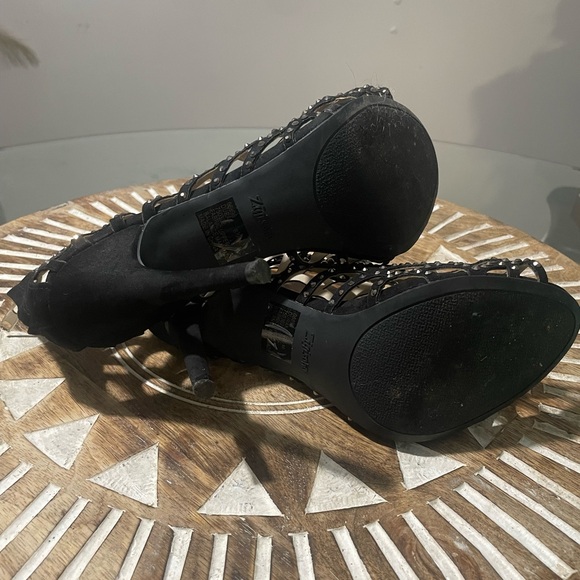 Zigi Soho Duran black rhinestone caged heels size 8.5 woman shoe - Picture 9 of 10